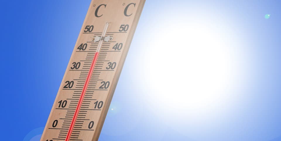 Thermometer reading in summer heat for feels like temperature tomorrow comparisons