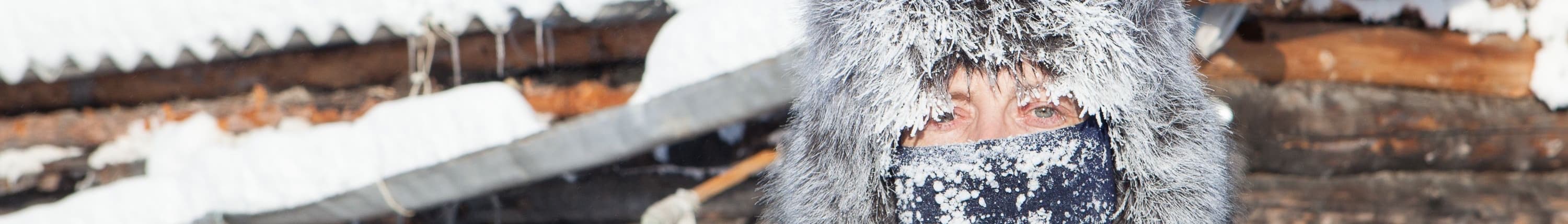 Bundled pedestrian in severe cold for wind chill tomorrow by zip code planning